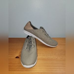 OLUKAI ALAPAlLI MEN'S SNEAKERS